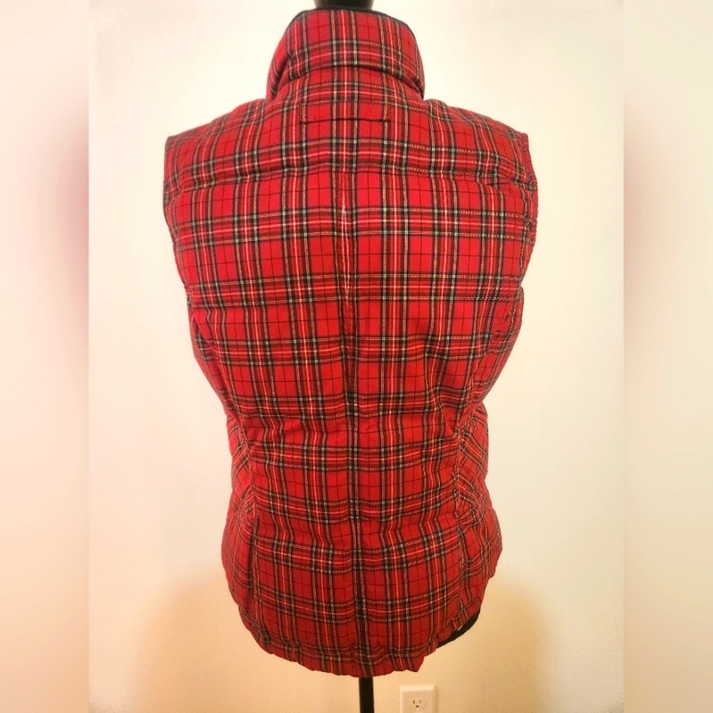 Vest - Picture 2 of 4